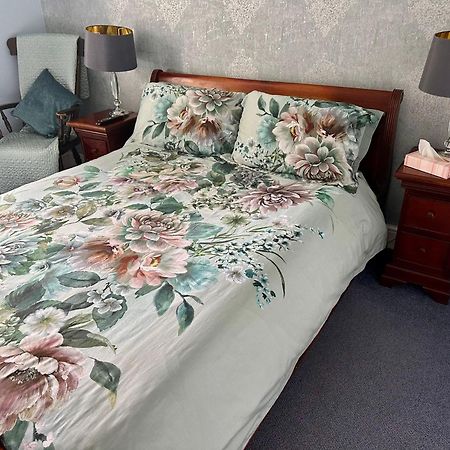 Manor Inn Galmpton 외부 사진